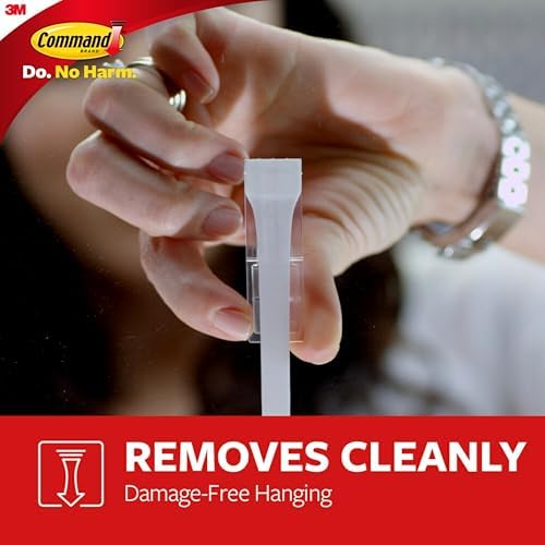 Command Large Utility Hook Mega Pack White 14-Pack