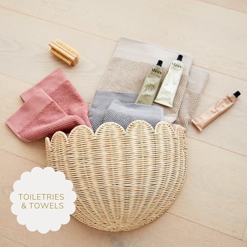 BEBE BASK Scalloped Wicker Wall Basket - 16x10x7 Inch Natural