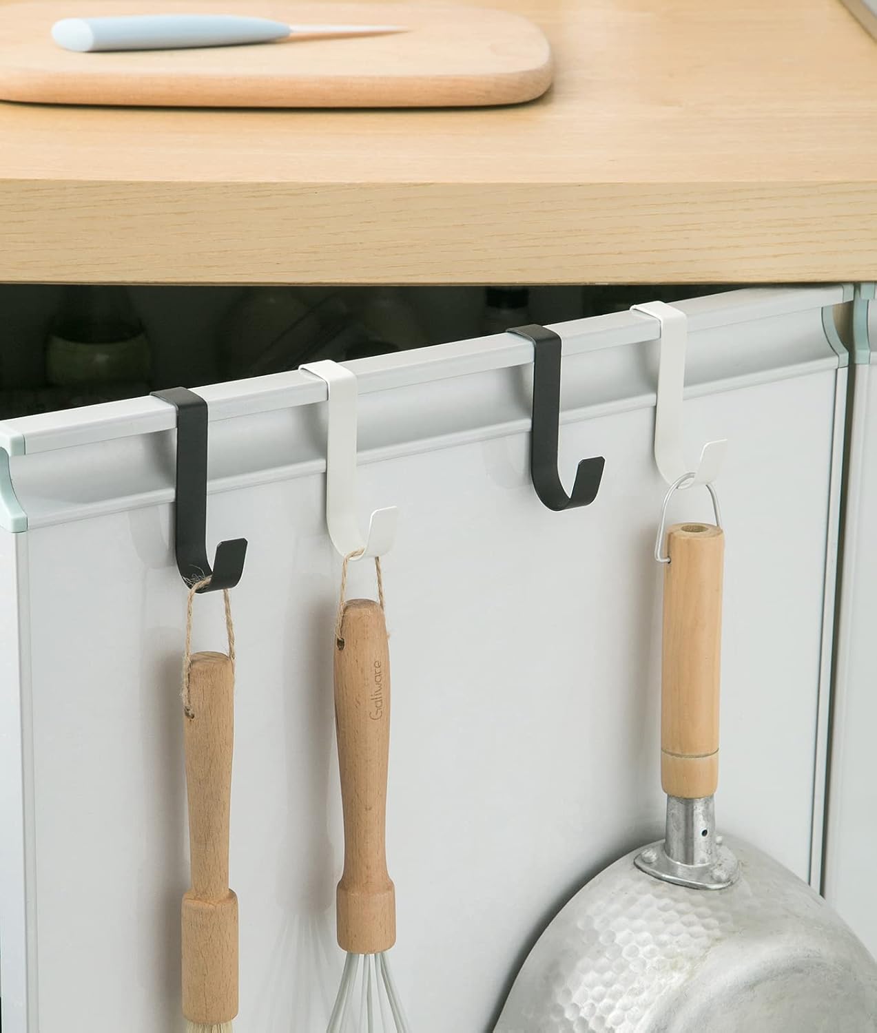 eywlwaar Cabinet Door Hooks 5 Pack Black