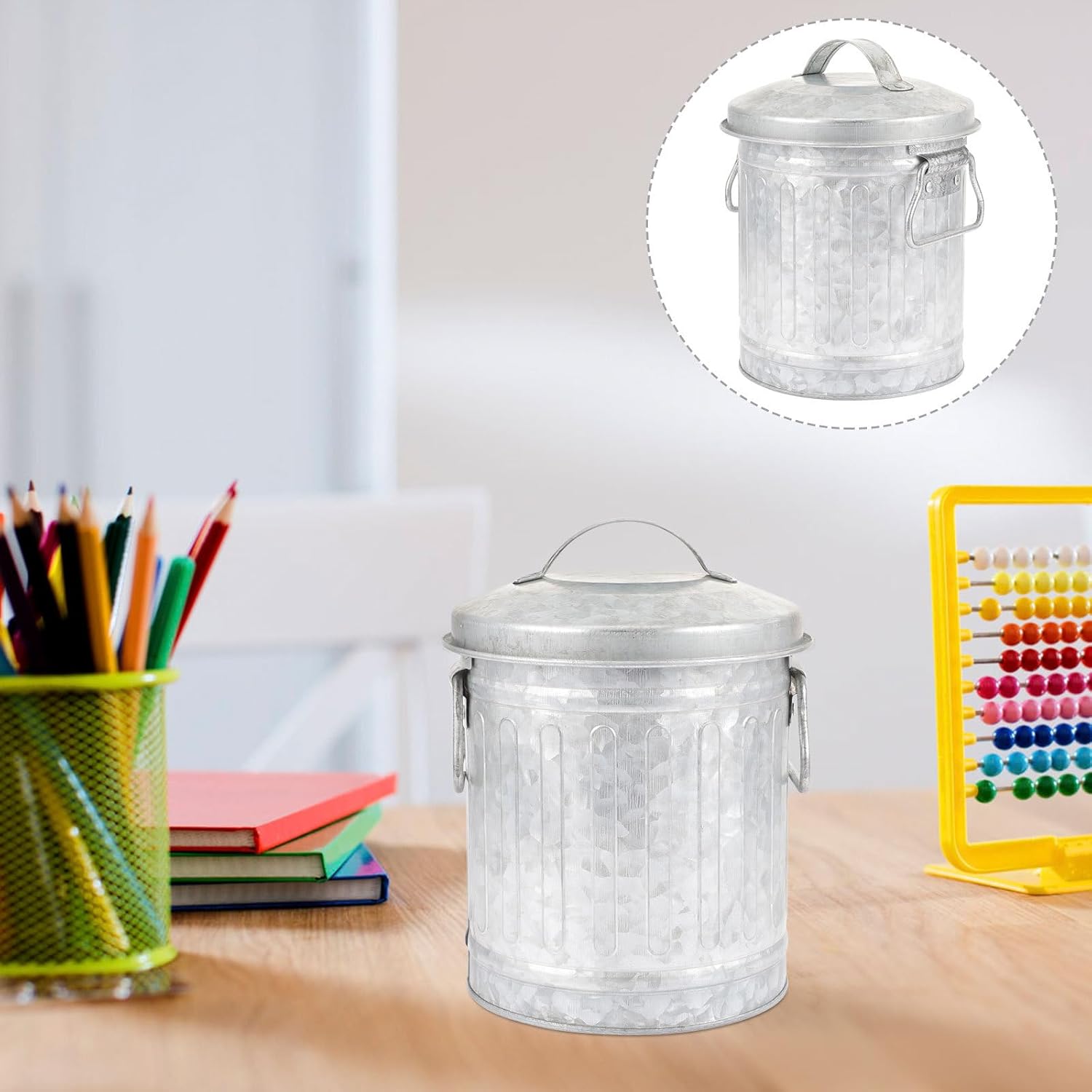 NUOBESTY Rustic Iron Desktop Trash Can Mini Waste Basket with Lid