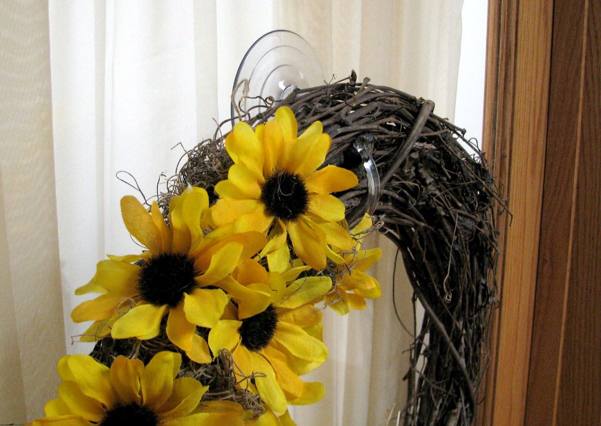 Adams Giant Suction Cup with Hook for Wreaths and Decorations