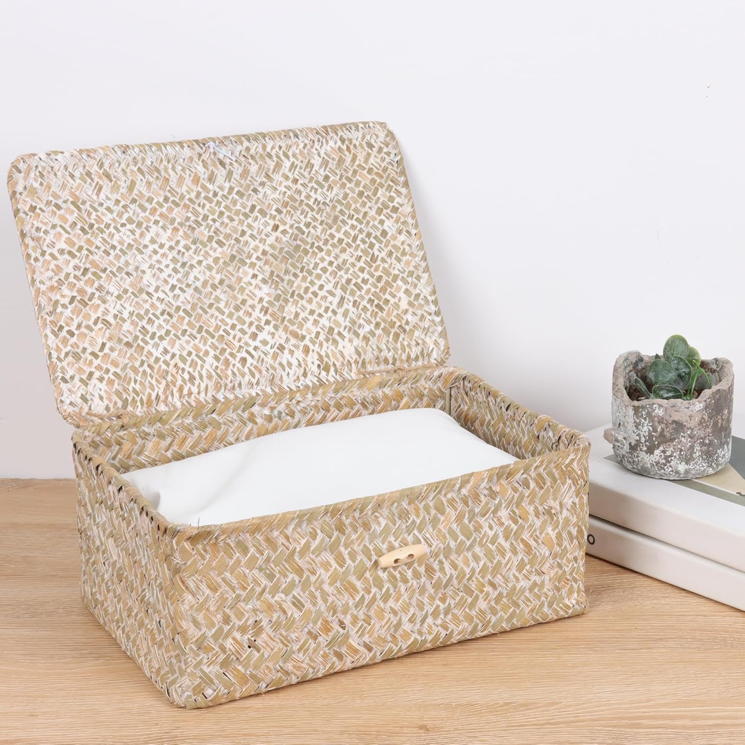 FEILANDUO Wicker Shelf Baskets with Lid