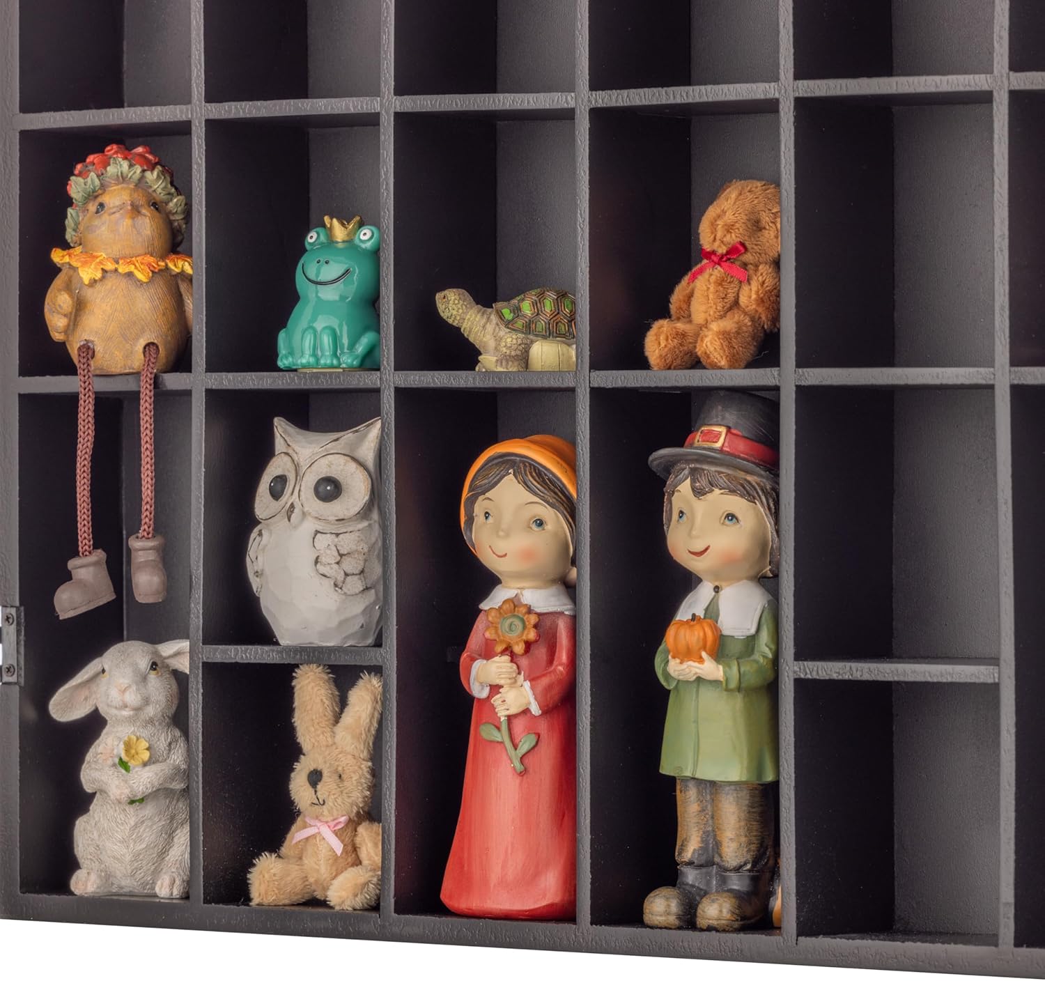 Gallery Solutions Black Wall-Mounted Display Case